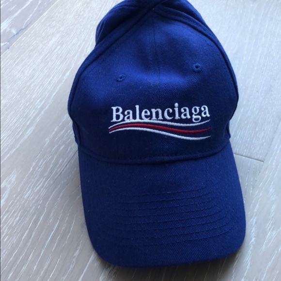 balenciaga cap inside